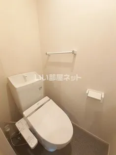 ユートピア ナミ ドゥ【2階】の内装