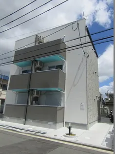 Pomelo【2階】の外観