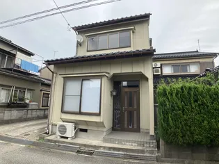 富山県高岡市大野【一戸建】の外観