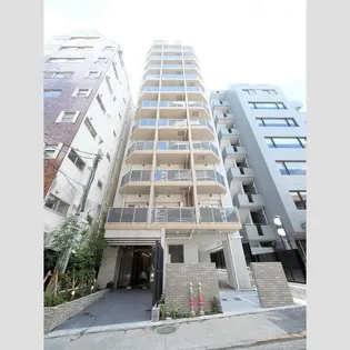 神宮北参道レジデンス【5階】の外観