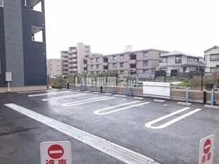 フロムワン【3階】の地図