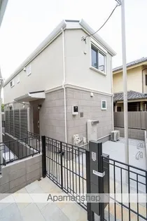 東京都新宿区西落合3【一戸建】の外観