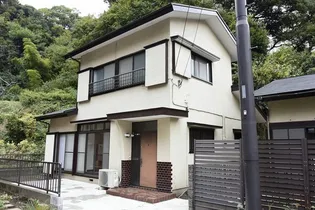 神奈川県鎌倉市極楽寺4【一戸建】の外観