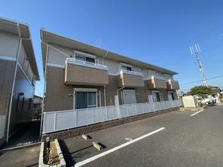 ファミーユ成田 弐番館の画像