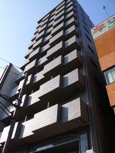 ルーブル南麻布【6階】の外観