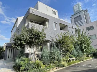 アスフェリック上杉の画像