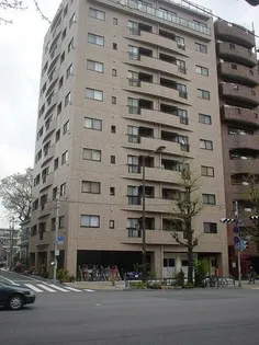 東京都文京区本駒込5【マンション】の外観
