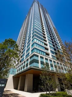 白金ザ・スカイ東棟【17階】の外観