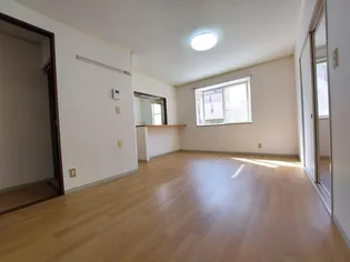 アジュールトレネAの画像