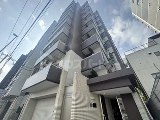 クレシア【5階】の外観