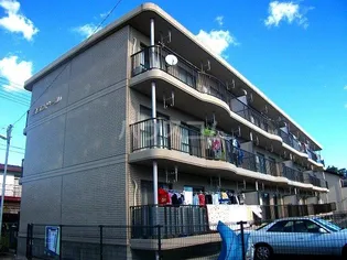 グランドール【3階】の外観