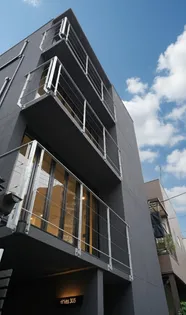 trias305【1階】の外観