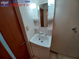 ガーデンヒルズ2号館【3階】の内装