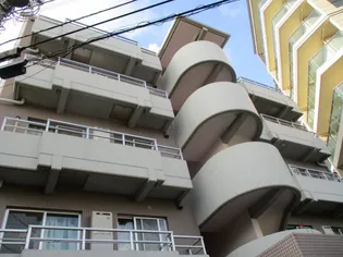 アドレ志茂【3階】の外観