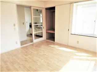 オクテットユー【1階】の内装