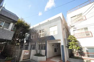 ヴィヴァシェル【1階】の外観