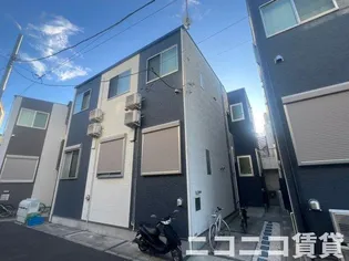 東京都足立区梅島1【アパート】の外観