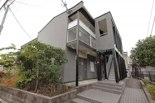 レオパレスサウスフィールド六浦【2階】の外観