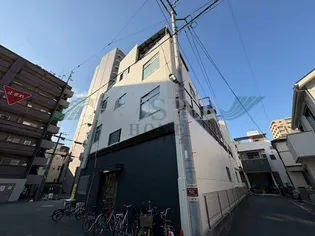 マルニマンションの画像