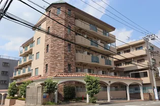 リベルテ ババの画像