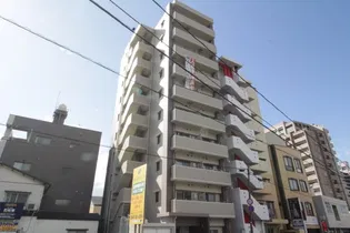 ピンズ赤間駅前の画像