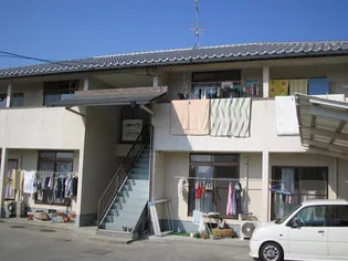 上田ハイツ【1階】の外観