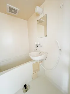 清ビル【3階】の風呂