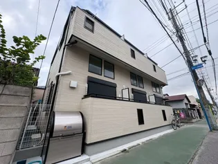 ピネーロ市川【2階】の外観