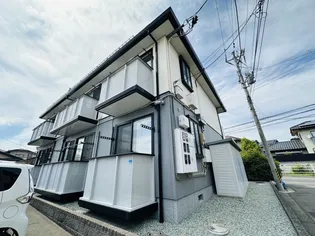 レジデンスRO【2階】の外観