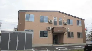 新潟県長岡市平島3【アパート】の外観