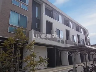 ジュネ アヴニールの画像