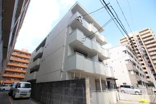 コーポラス旭丘【3階】の外観