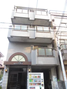 メゾンリオの画像