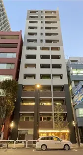 東京都千代田区神田錦町1【マンション】の外観