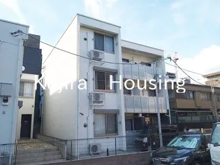 南青山【2階】の外観