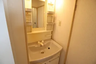 ナチュール札元【2階】の内装