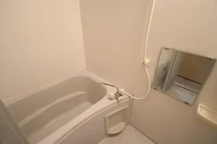 ナチュール札元【2階】の風呂