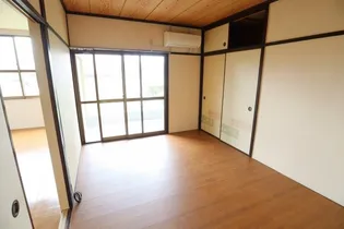 ナチュール札元【2階】の内装