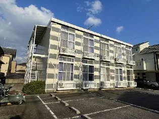 レオパレスジャパン【1階】の外観