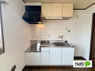 メゾンみなみ【2階】のキッチン