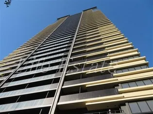 大阪府大阪市中央区南本町1【マンション】の外観