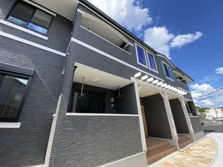 フォレストサイド 10番館【2階】の外観