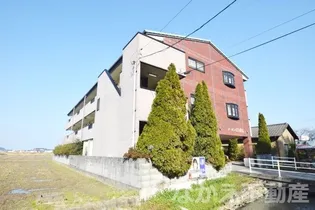 徳島県小松島市田野町字赤石南【マンション】の外観