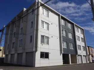 BLANC NOIR Fの画像