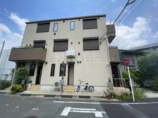 ファミール高津【2階】の外観