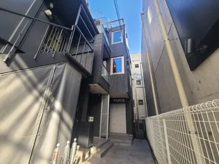 東京都渋谷区神宮前4【一戸建】の外観