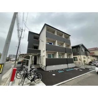 Largo【3階】の外観