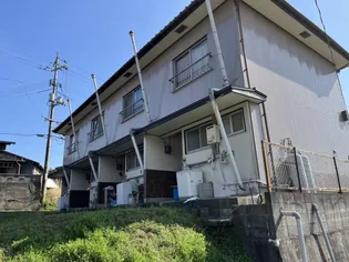 岡部アパートの外観