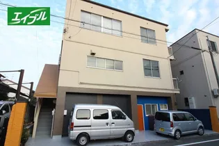 ハイツ真美【3階】の外観