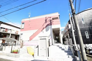 神奈川県秦野市鶴巻北3【アパート】の外観